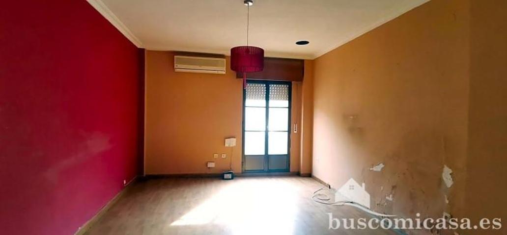 Piso en venta en Linares, Calle Segadores, 23700 photo 0