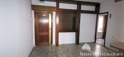 Local comercial en venta en Linares, Calle Zabala, 23700 photo 0