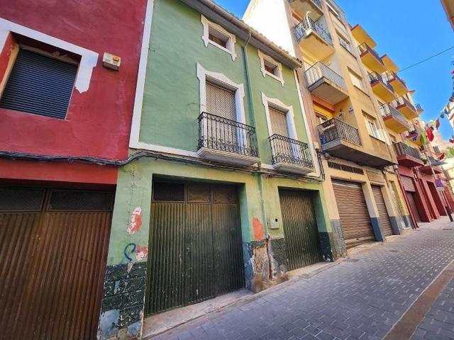 Adosada en venta en Villena photo 0