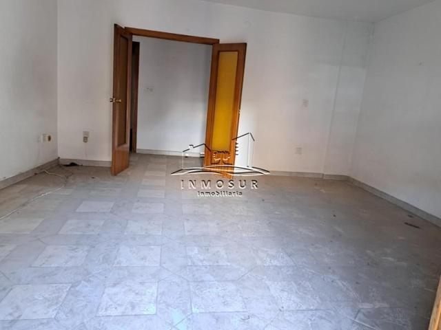 Piso en venta en Lucena, Lucena photo 0