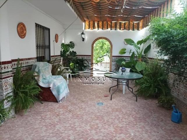 Adosada en venta en Lucena, Lucena photo 0