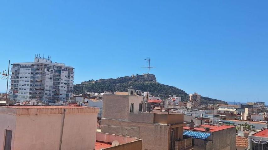 Piso en venta en Alicante, L'Alacantí photo 0