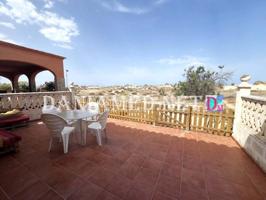 Chalet en venta en Oliva, Oliva Playa photo 0