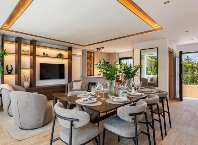 Casas de pueblo en venta en Marbella, Nueva Andalucia photo 0