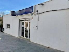 Local comercial en venta en Buñol, Buñol photo 0