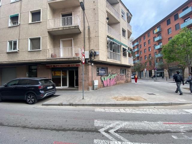 Local comercial en venta en Mollet del Vallès photo 0
