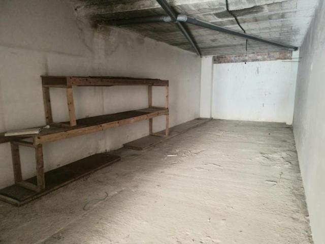 Local comercial en venta en Torredembarra, CENTRE photo 0