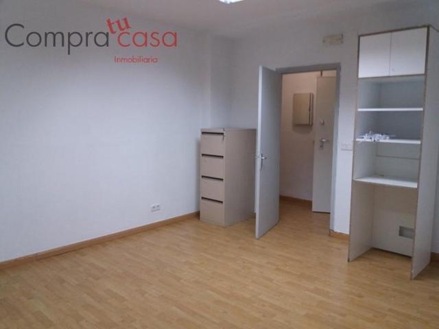Oficina en venta en Segovia, Avenida del Acueducto photo 0