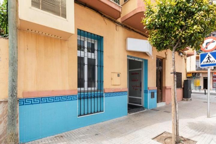 Local comercial en venta en Gandia, Raval photo 0