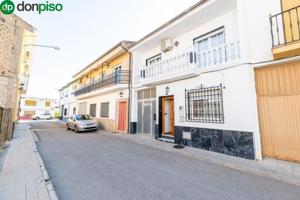 Casa en venta en Fuente Vaqueros, CENTRICA photo 0