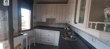 Edificio en venta en Cuéllar, Castilla y leon photo 0