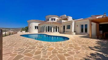 Chalet en venta en Moraira, MORAIRA photo 0