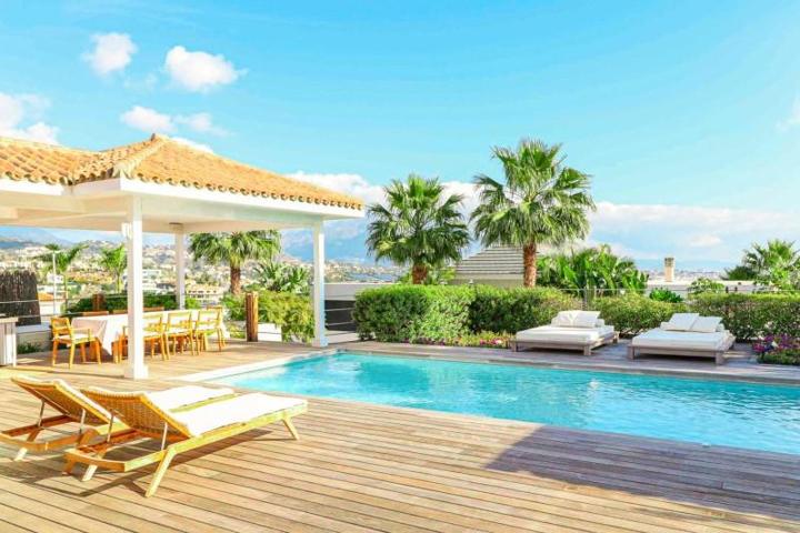 Chalet en venta en Benahavís, La Alqueria, New Golden Mile photo 0