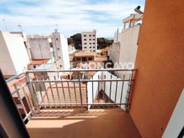Apartamento en venta en Guardamar del Segura, Pueblo photo 0