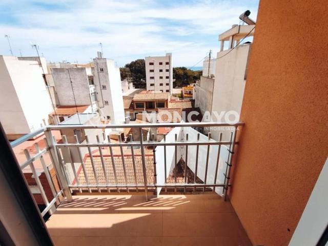 Apartamento en venta en Guardamar del Segura, Pueblo photo 0