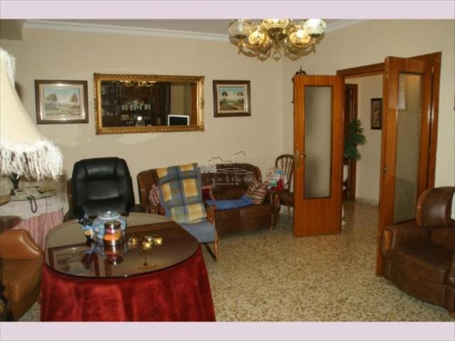 Piso en venta en Lucena, Lucena photo 0