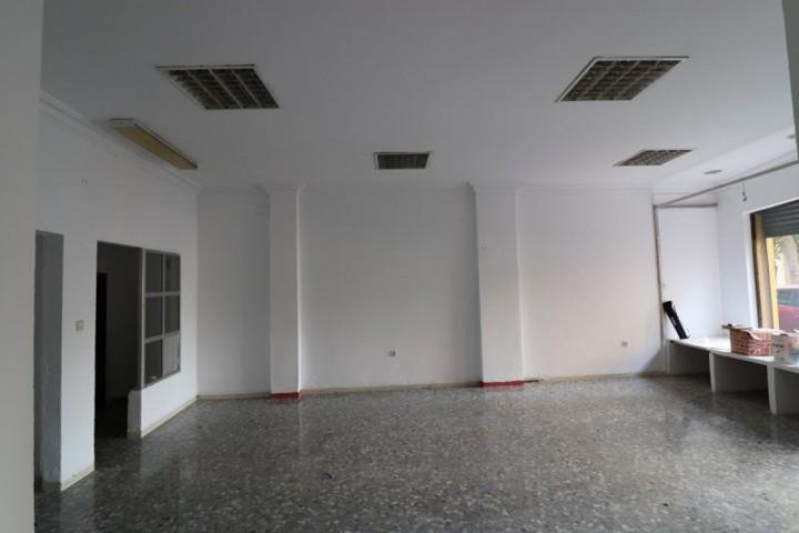 Local comercial en venta en Huelva, Las Colonias photo 0