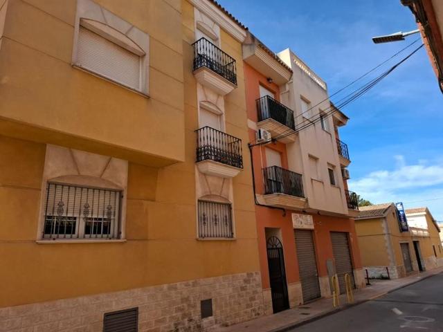Apartamento en venta en Pinoso photo 0