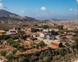Casa con terreno en venta en Tabernas, Andalucia photo 0
