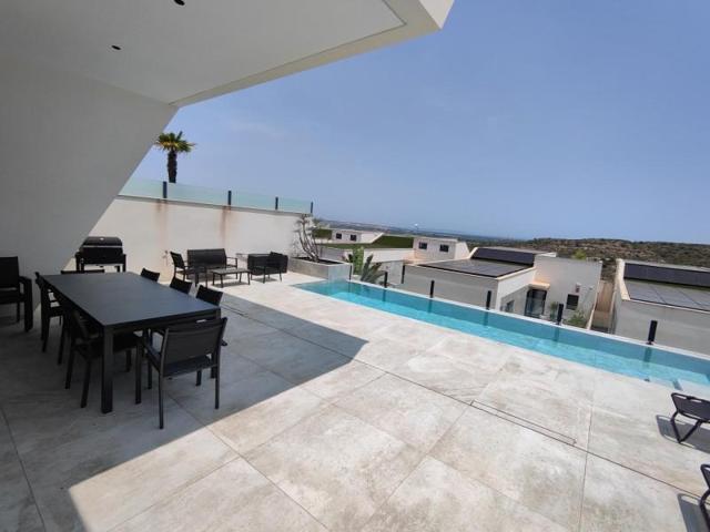 Chalet en venta en Ciudad quesada, Costa blanca sur photo 0