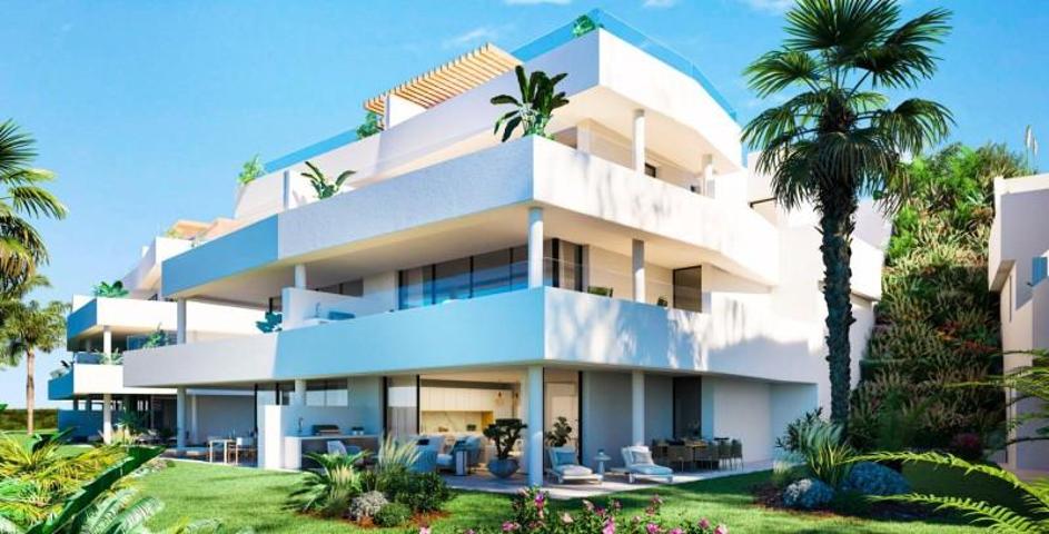 Apartamento en venta en Estepona, Los Reales, Estepona photo 0