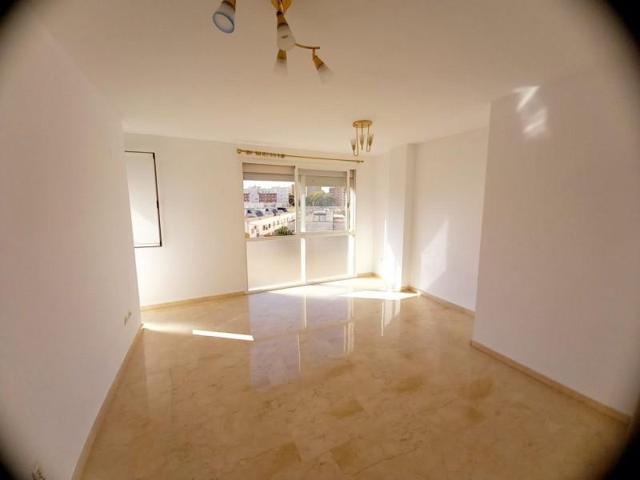 Piso en alquiler en Sevilla, La Salle-Avd Manuel del Valle-Las Nacion photo 0