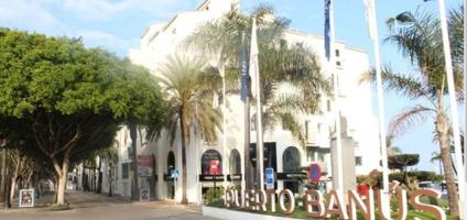 Local comercial en alquiler en Marbella, Costa del Sol Occidental-Área de Marbella photo 0