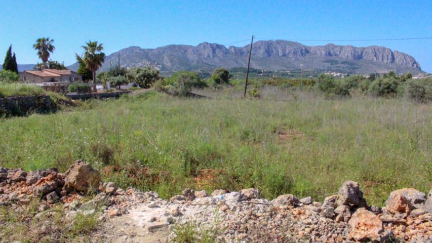 Terreno en venta en Beniarbeig photo 0