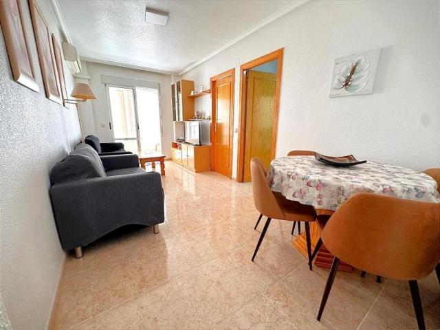 Apartamento en venta en Torrevieja, Torrevieja photo 0