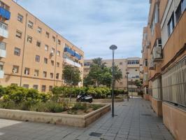 Piso en venta en Almería, Zapillo - 500 Viviendas photo 0