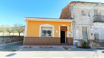Adosada en venta en Abanilla photo 0