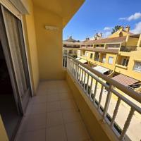 Apartamento en venta en Torrevieja photo 0