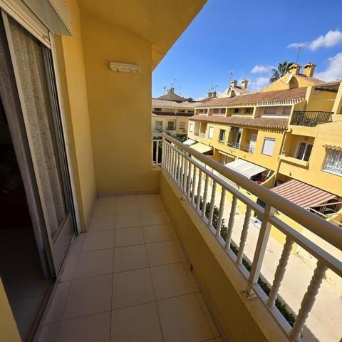 Apartamento en venta en Torrevieja photo 0