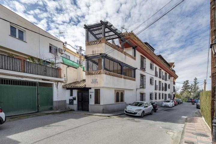 Piso en venta en Zubia, Área de Granada photo 0