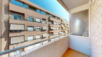 Piso en venta en Torrent, Zona Avenida al Vedat photo 0