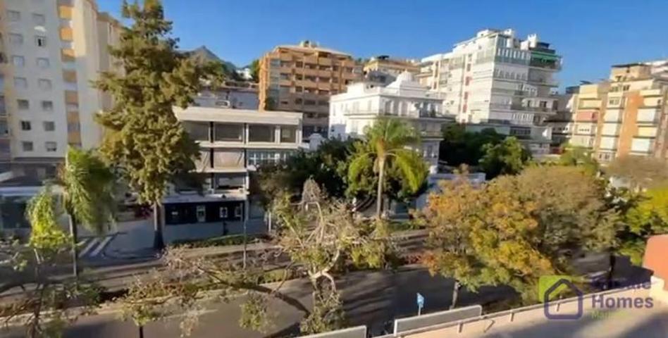 Piso en venta en Marbella, Costa del Sol Occidental-Área de Marbella photo 0