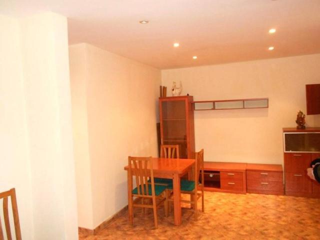 Piso en venta en L'Hospitalet de Llobregat, La Florida photo 0