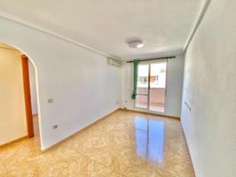 Aticos en venta en Torrevieja, Torrevieja photo 0