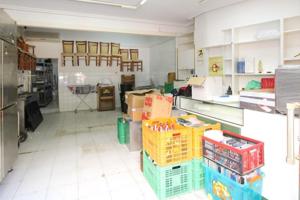 Local comercial en venta en Alicante, Casco antiguo photo 0