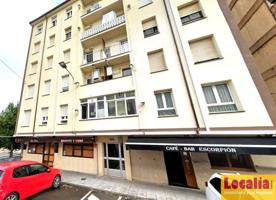 Local comercial en venta en Santander, Calle de la Madre Soledad, 28, 39006 photo 0