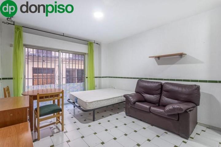 Piso en venta en Granada, Gran via photo 0