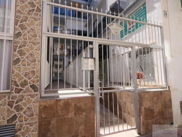 Apartamento en venta en Torrevieja, Centro photo 0
