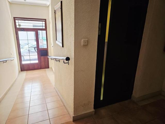 Apartamento en venta en Torrevieja photo 0