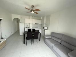 Apartamento en venta en Torrevieja photo 0