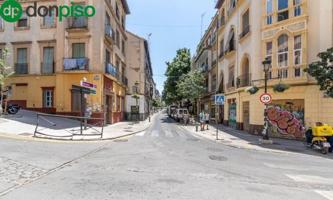 Apartamento en venta en Granada, Realejo photo 0
