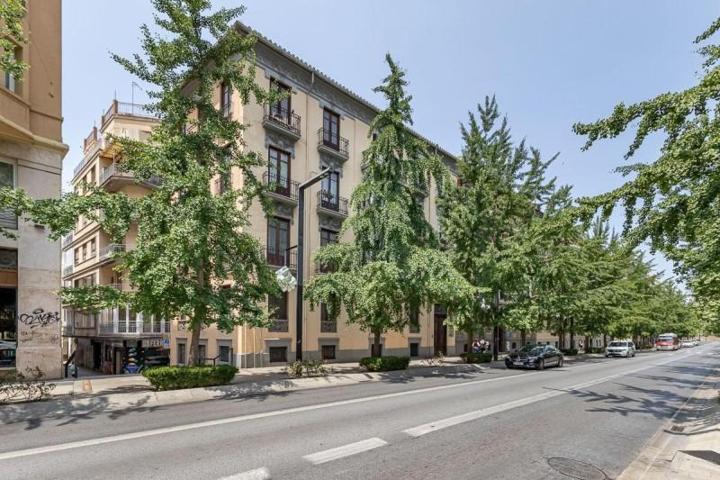Piso en venta en Granada, Gran via photo 0
