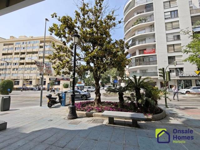 Piso en venta en Marbella, Costa del Sol Occidental-Área de Marbella photo 0