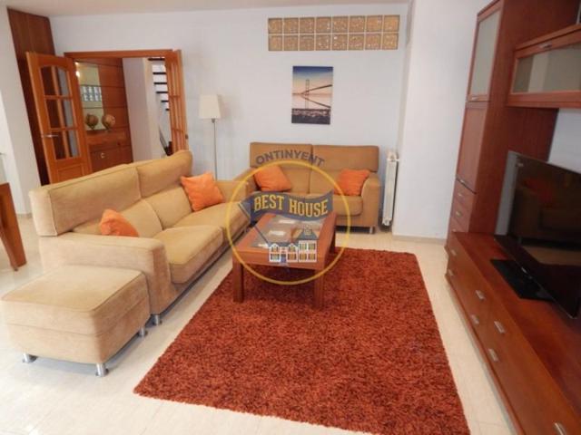 Casa en venta en L'Olleria, L´olleria photo 0