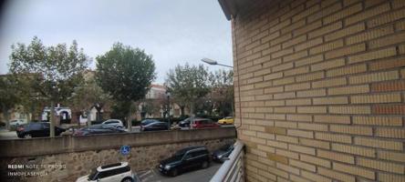 Piso en venta en Plasencia, Avenida Juan Carlos I, 10600 photo 0