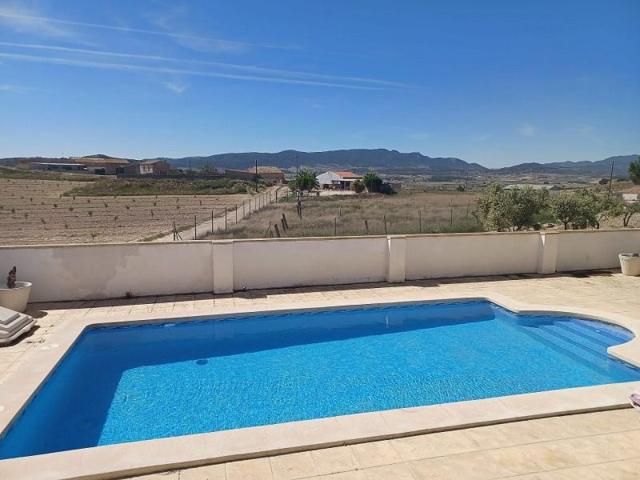 Casa con terreno en venta en Torre del Rico photo 0